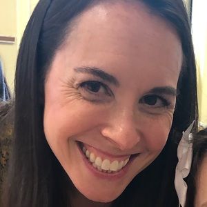 Meet your Posher, Liz